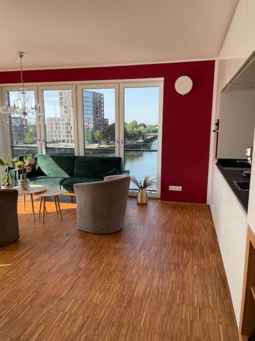 אולדנבורג Penthouse-Wohnung Mit Flussblick מראה חיצוני תמונה